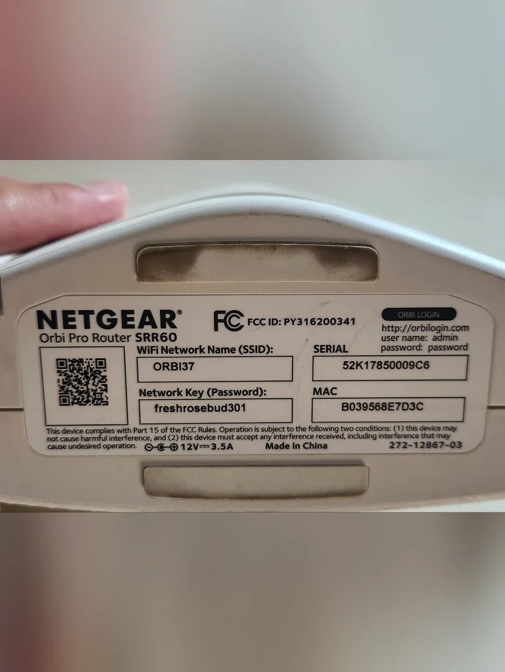 Netgear Orbi Pro Router SRR60 & NetGear Pro Satellite SRS60